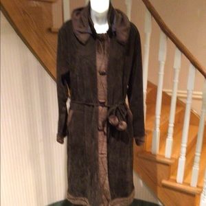 Brown faux suede medium to light weight winter coat with removable hood Preloved